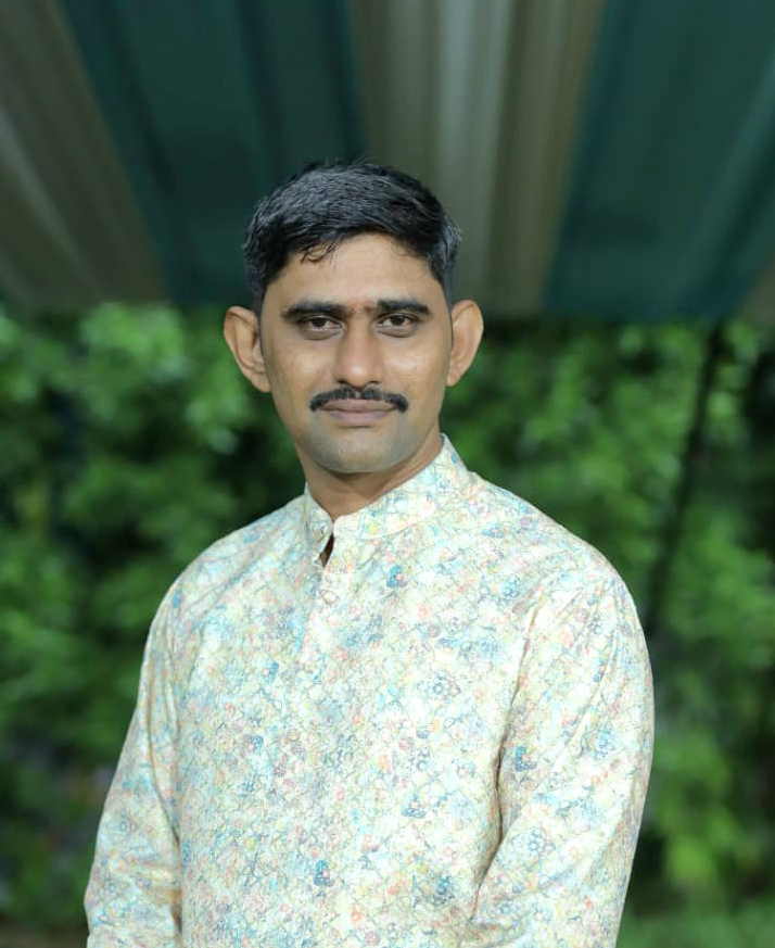 Mayur Rabadiya - Executive Head